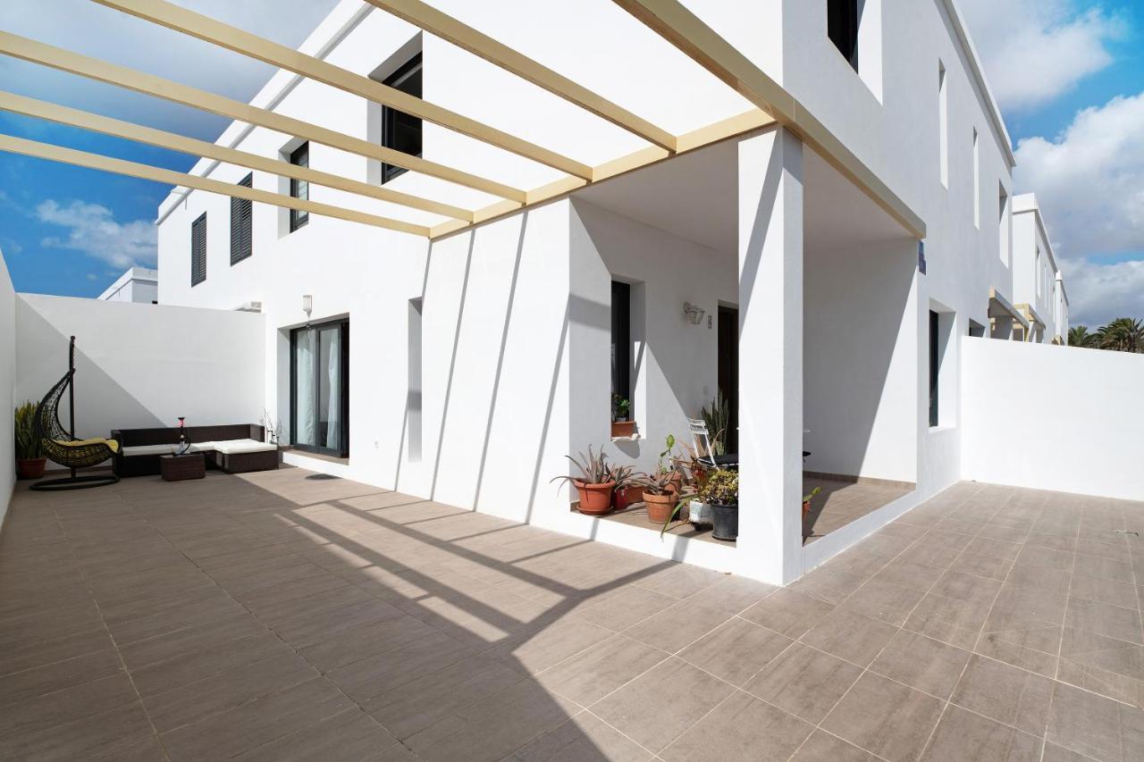 Вилла Casa Gardenia Коста-Тегисе Экстерьер фото